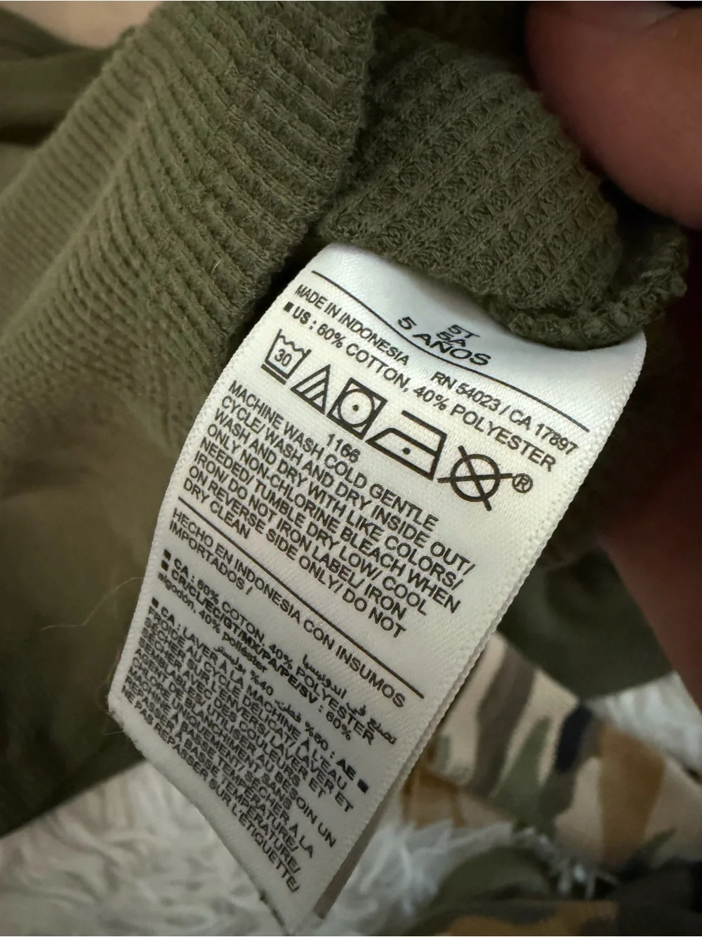 Old Navy Boys 5T Waffle Knit Long Sleeve Shirt Bundle 4 Pc Camo Neutral